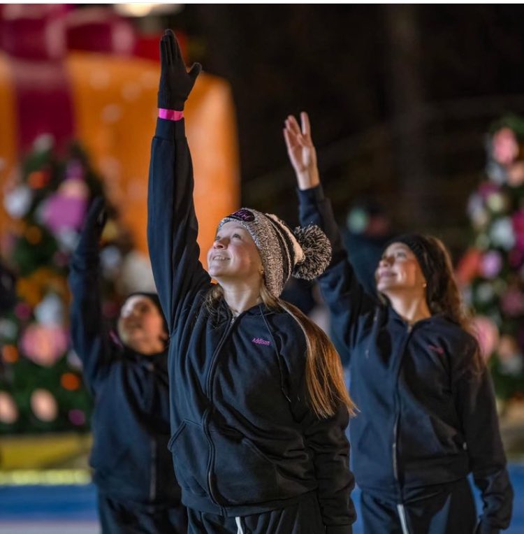 TheGrizness's tweet photo. 12 years of @6abc Thanksgiving Day Parades https://t.co/Z5ypry5cuM