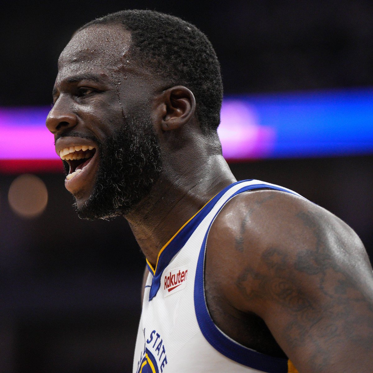 NBACentel (@thenbacentel) on Twitter photo Draymond Green reportedly put his grandma in a chokehold at the Thanksgiving table after overhearing her say “LeBron is overrated.”
(Via <a href="/TMZ_Sports/">TMZ Sports</a>) Draymond Green reportedly put his grandma in a chokehold at the Thanksgiving table after overhearing her say “LeBron is overrated.”
(Via <a href="/TMZ_Sports/">TMZ Sports</a>)