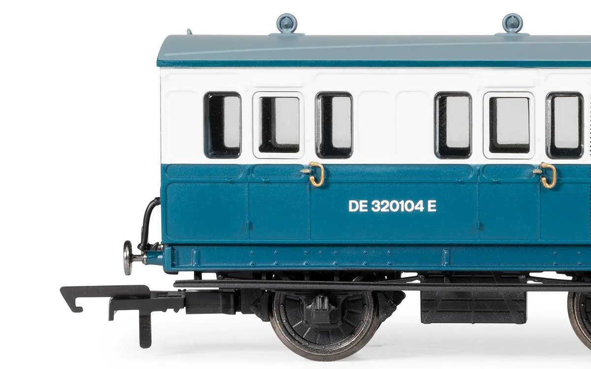 AidansRailways's tweet photo. 🎄 BR InterCity, 6 Wheel Generator Coach - Era 7 🎄
🎅 Buy yours here 👉 : https://t.co/EKR460MMHi  🎁

A British Rail 6 Wheel Coach converted and used as a power source.

#xmas #xmas2024 #xmasgifts #christmasgifts #BlackFriday https://t.co/Bt6x3Y9gd9