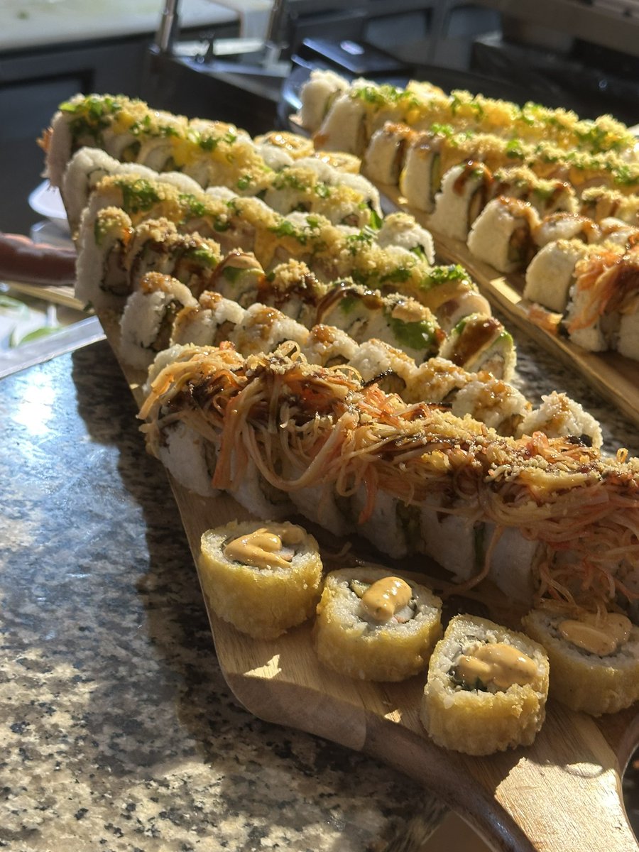 We’re so #thankful for all of you. 🍂🦃
#Sushi and #Thanksgiving just go together at #Jackacudas 
Still taking walk ins! 

#food #foodie #seafood #happythanksgivng #restaurant #emeraldcoast #destin #destinflorida #30a