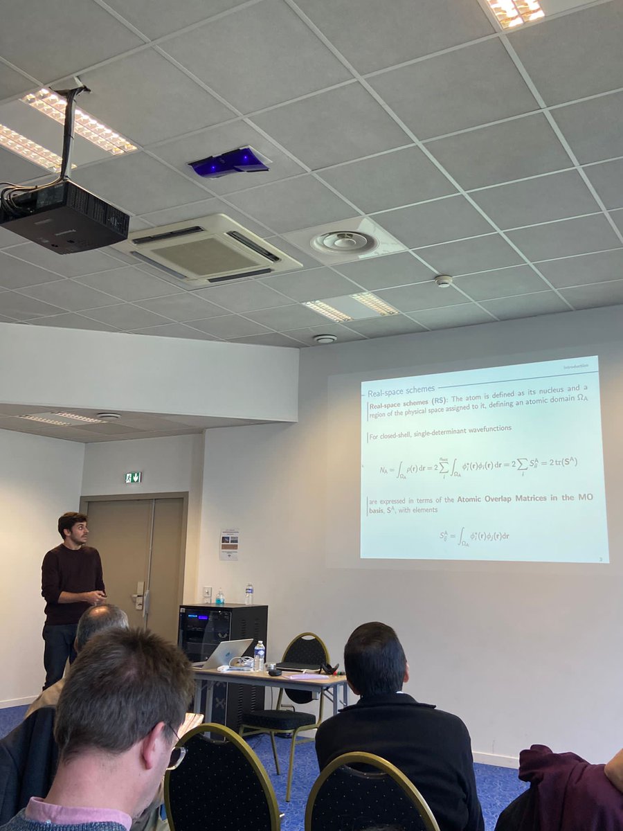 From today at Transborder Lab Meeting between the <a href="/DIPCehu/">DIPC</a>  and the University of Bordeaux, in Bayonne, showing some research from the <a href="/DonostiaChemDev/">QuantumChemDev</a> group!