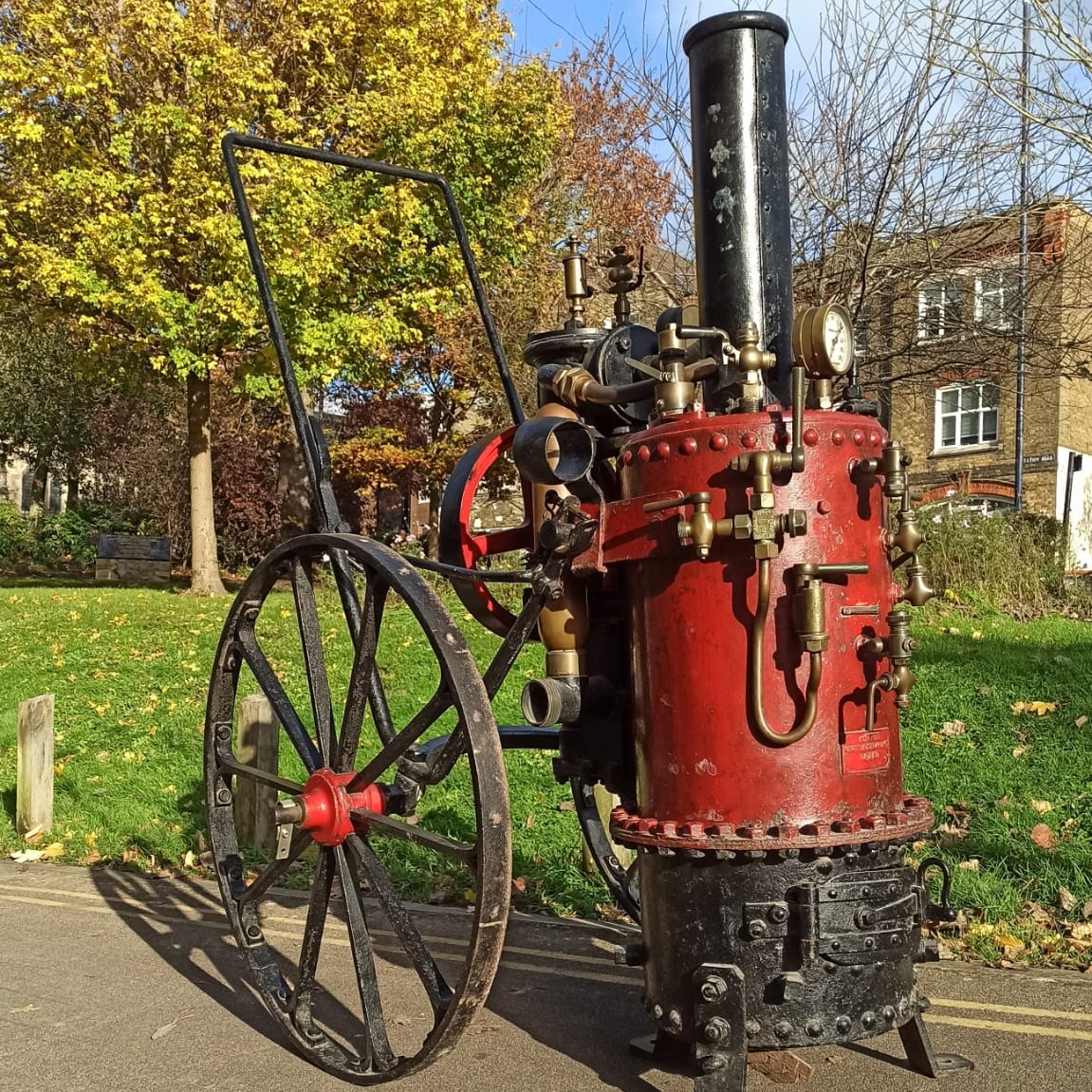 MaidstoneMuseum's tweet photo. ЁЯУг Exciting news! - this week, the Valiant Fire Pump was transferred to the #Kent Firefighting Museum. ItтАЩs great to see it going to a new home where its story is bought to life among similar equipment. Thanks to all involved! #Museum #Collections #Firefighting #Fire_Service https://t.co/jQrMM3R0Im