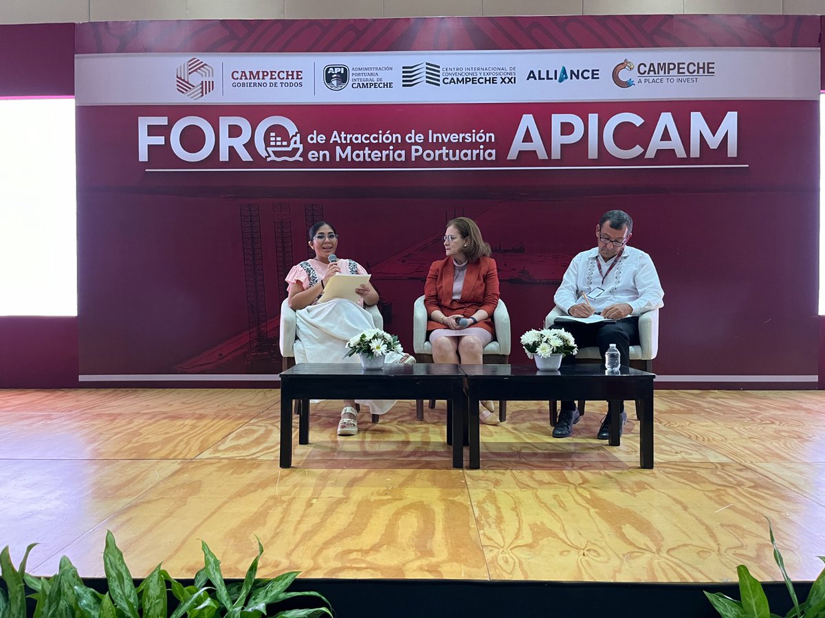 petroleoenergia's tweet image. 👉Dentro del FORO de Atracción de Inversión en Materia Portuaria #APICAM, se llevó a cabo el Foro "La necesidad de Inversión en Nuevas terminales Especializadas"

Con la participación destacada de:
🔹 Ing. Adara Margarita Zavala Coboj
HSE Manager en @Lukoil 

🔹Ing. Gabriel