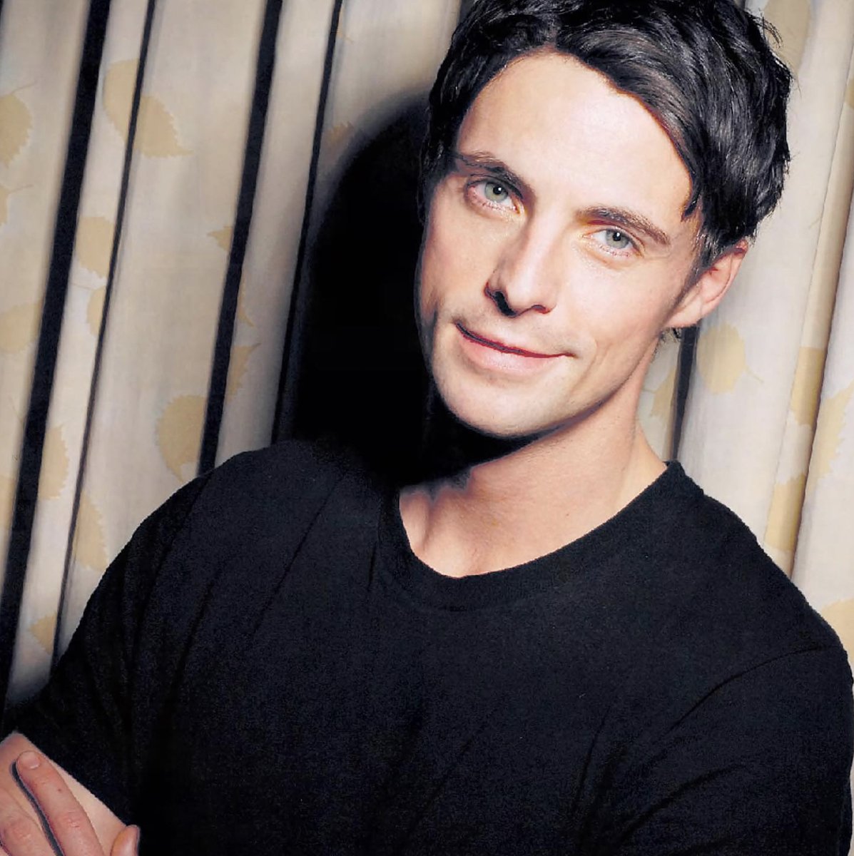 PleaseReadMeOK - Matthew Goode fan! tweet media