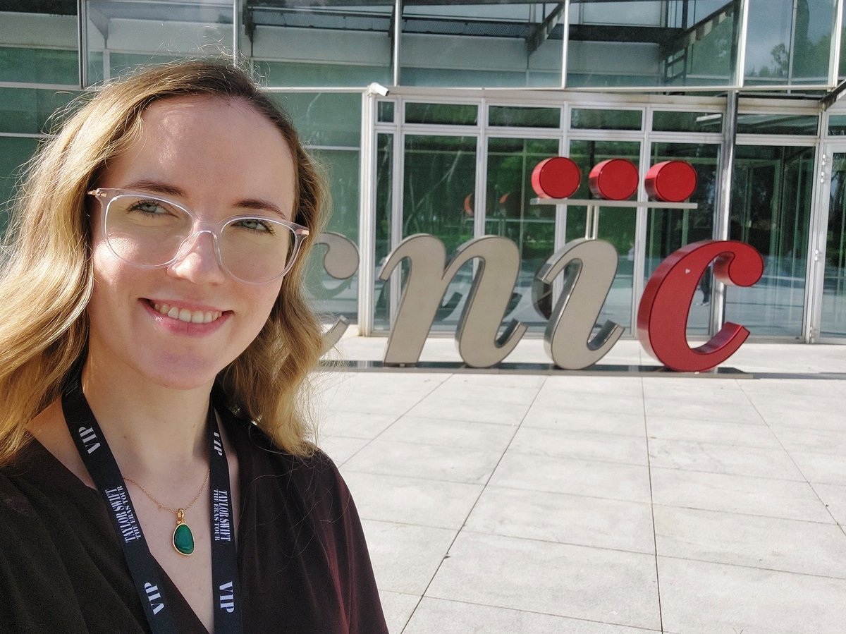 It´s happening tomorrow!!🥳 Meet Aleksandra Norczyk Simón, our coordinator of the 10th anniversary edition of #CNICPhDay24 ✨😎 She has been working extremely hard to make this congress possible 💪🚀 It has been a pleasure having you as our coordinator!! ♻️ THANK YOU ALEKS!! ✨❤️