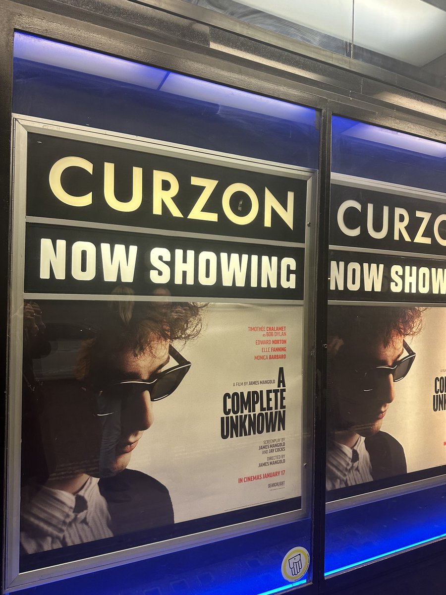 Screening of ⁦⁦A Complete Unknown ⁦<a href="/acufilmnews/">A Complete Unknown News</a>⁩ great movie and masterful performance by ⁦<a href="/RealChalamet/">Timothée Chalamet</a>⁩. Memories of my father playing “Blonde on Blonde”, the smell of gauloises and whisky. Happy times ⁦<a href="/SearchlightUK/">Searchlight Pictures UK</a>⁩ #jgballard ⁦<a href="/bobdylan/">Bob Dylan</a>⁩ ⁦