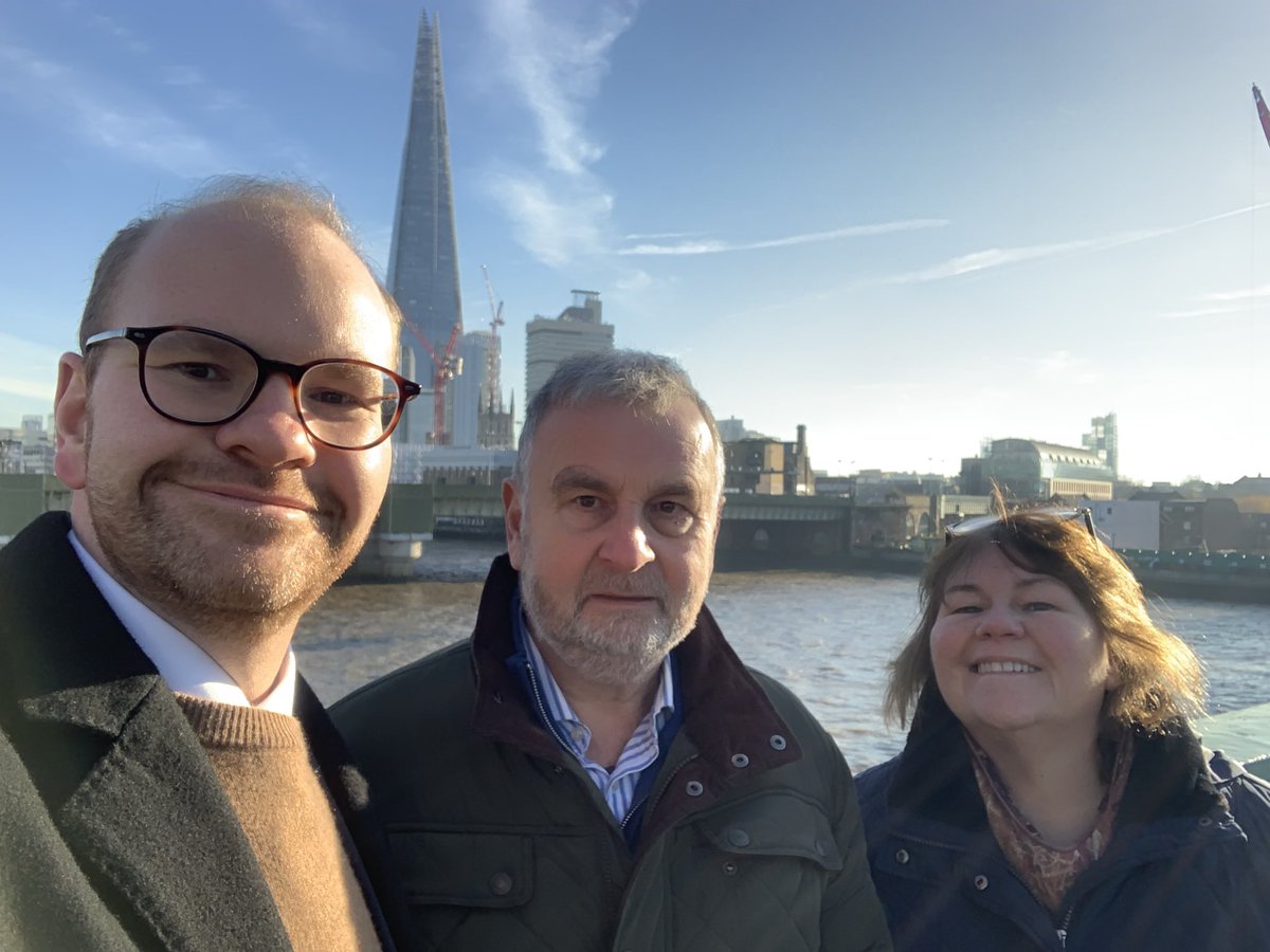 DrMike_Rimmer (@drmike_rimmer) on Twitter photo Big shout out to my study buddies <a href="/laurenewington/">Lauren Ewington</a> & Emma Badger who graduated today too - thank you to everyone else who helped me with exam practice too! Big shout out to my study buddies <a href="/laurenewington/">Lauren Ewington</a> & Emma Badger who graduated today too - thank you to everyone else who helped me with exam practice too!