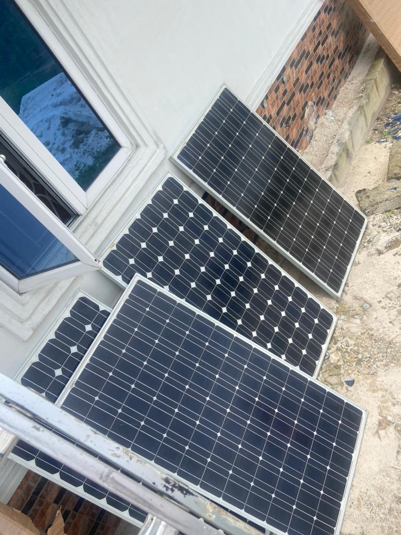 Installation of ❤️ 5kva/48v solar ⭐ and inverter system..

1 unit of 5kva/48v inverter
12 units of 450watt solar panel
4 units of 12v/220ah battery

Call/WhatsApp: 08063655838

Nasboi Aguiyi Ironsi Dangote Had a 4some #nationalgrid Sancho Chicken 30k Temu Wizkid's Morayo