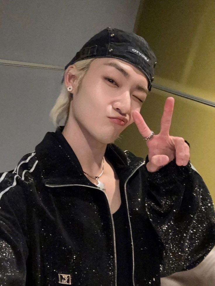 i5test's tweet image. the  favorite,  allegedly.