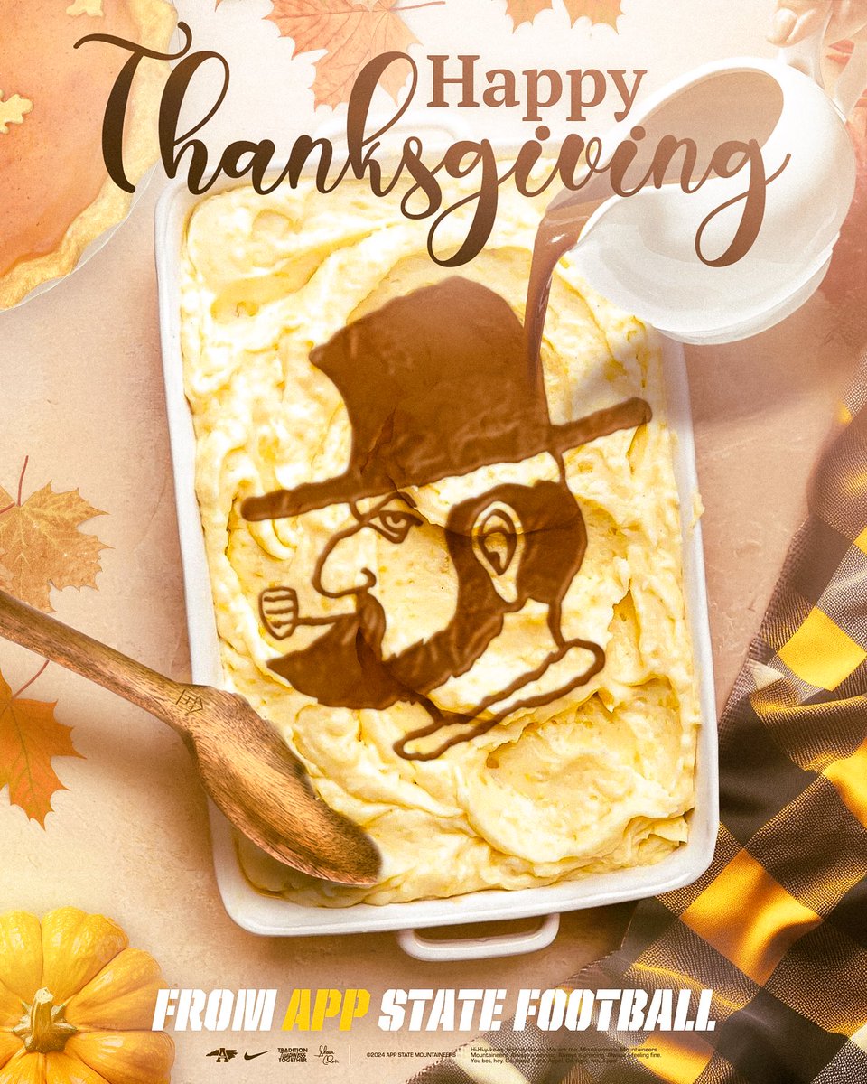 GriffinDeJoy's tweet photo. I knew everyone would do a turkey or a pie, that’s why we went the mashed potatoes route 😎 https://t.co/F5CHCpHvMk