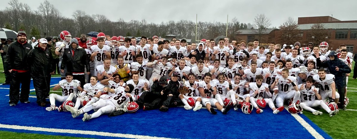 With today’s win, the New Canaan Rams are the 2024 FCIAC Champions. #cthsfb