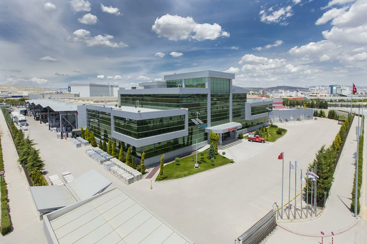 Yiğit Akü, Ganfeng LiEnergy ile lityum ürünleri üretimi ve enerji depolama sistemlerinde stratejik ortaklık kurdu. Ortaklık, iki şirketin güçlü yönlerini birleştirerek Türkiye ve dünyada lityum pazarını genişletmeyi hedefliyor.

#bist #yiğitakü

📅 Başlangıç: 6 Haziran 2024
📊