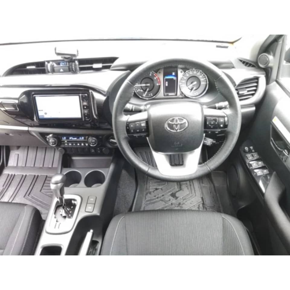 faharimotors's tweet photo. Agiza nasi @faharimotors :
2022 TOYOTA HILUX
-Engine Size 2,400cc 
-Doors 4, Automatic
-Fuel Petrol, 5 Seats
-Color GREEN  
-Mileage 26,945 Km
- Power Steering
- Power Window 
- Air Conditioner 
- Power Mirror 
-Minimum Budget 120 Million

-Whatsapp/Call:+255 677 197 781
-Tembelea ukurasa wetu wa instagram kwa magari mengine zaidi
https://t.co/mbuirnAR7s
