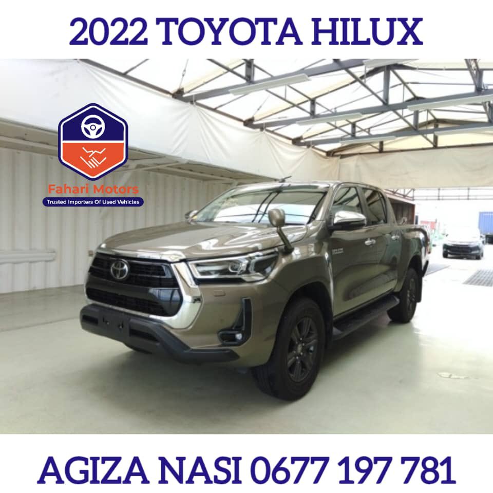 faharimotors's tweet photo. Agiza nasi @faharimotors :
2022 TOYOTA HILUX
-Engine Size 2,400cc 
-Doors 4, Automatic
-Fuel Petrol, 5 Seats
-Color GREEN  
-Mileage 26,945 Km
- Power Steering
- Power Window 
- Air Conditioner 
- Power Mirror 
-Minimum Budget 120 Million

-Whatsapp/Call:+255 677 197 781
-Tembelea ukurasa wetu wa instagram kwa magari mengine zaidi
https://t.co/mbuirnAR7s