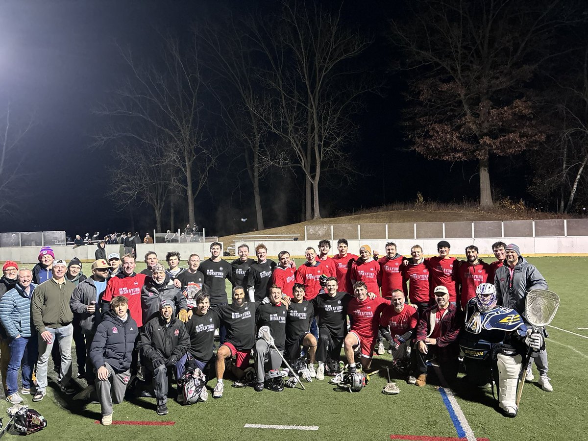 26_win's tweet photo. Happy Thanksgiving to all of the present and future #26Win Alumni and all of the family members who support us! After trailing for most of the game, Team Black scored the game winner from #26 to take the 2024 Alumni Game 26-25. Can’t wait to see everyone soon! https://t.co/i2cDzud2Zx