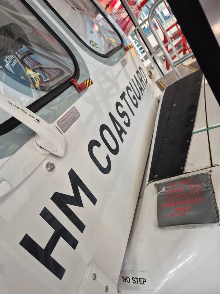 UWS BSc Paramedic Science (@uwsparamedic) on Twitter photo Students from <a href="/ParaSocietyUWS/">UWS Paramedic Society</a> on a visit earlier this week with <a href="/HMCoastguard/">HM Coastguard</a> at Prestwick. Getting a better understanding of the roles and capabilities of the vital service provided. The students had a fantastic time. Thank you. Students from <a href="/ParaSocietyUWS/">UWS Paramedic Society</a> on a visit earlier this week with <a href="/HMCoastguard/">HM Coastguard</a> at Prestwick. Getting a better understanding of the roles and capabilities of the vital service provided. The students had a fantastic time. Thank you.