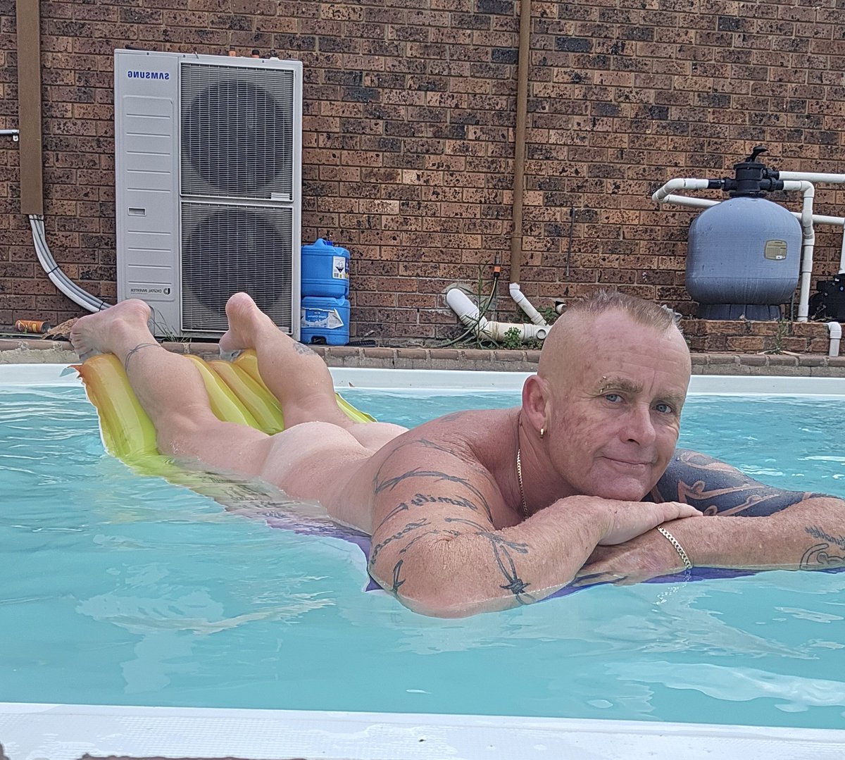 AussieDaveyJ's tweet photo. Summer days 
#tanlinesarehot #tanlines #summerdays #naked https://t.co/mkIV1Bkuzl