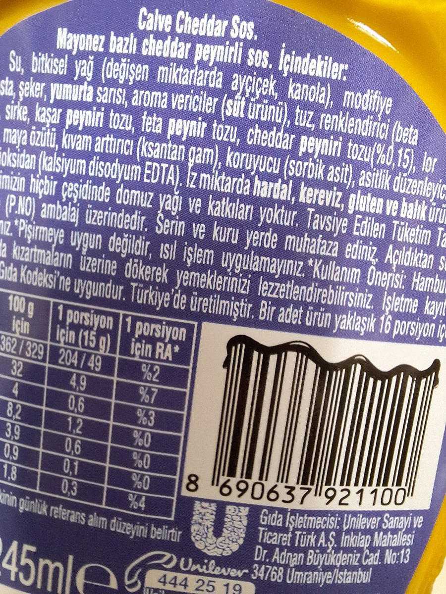 erkancinar's tweet photo. Calve'nin Cheddar Sosu. Eser miktarda (yüzde 0,15) cheddar 'tozu' haricinde cheddar ile bir tanışıklığı yok. @Calve_TR https://t.co/4F2W9ByKAy