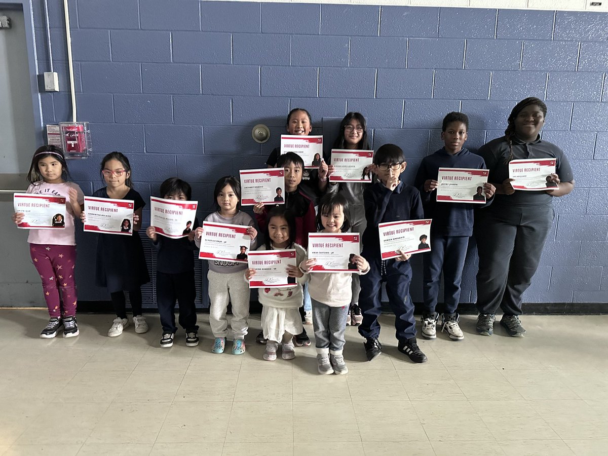 Recognizing the virtue of Peacemaking… congratulations to this month’s recipients! <a href="/ms_musc/">Giovanna</a> <a href="/TCDSB/">Toronto Catholic District School Board</a>_PAguiar @TCDSB