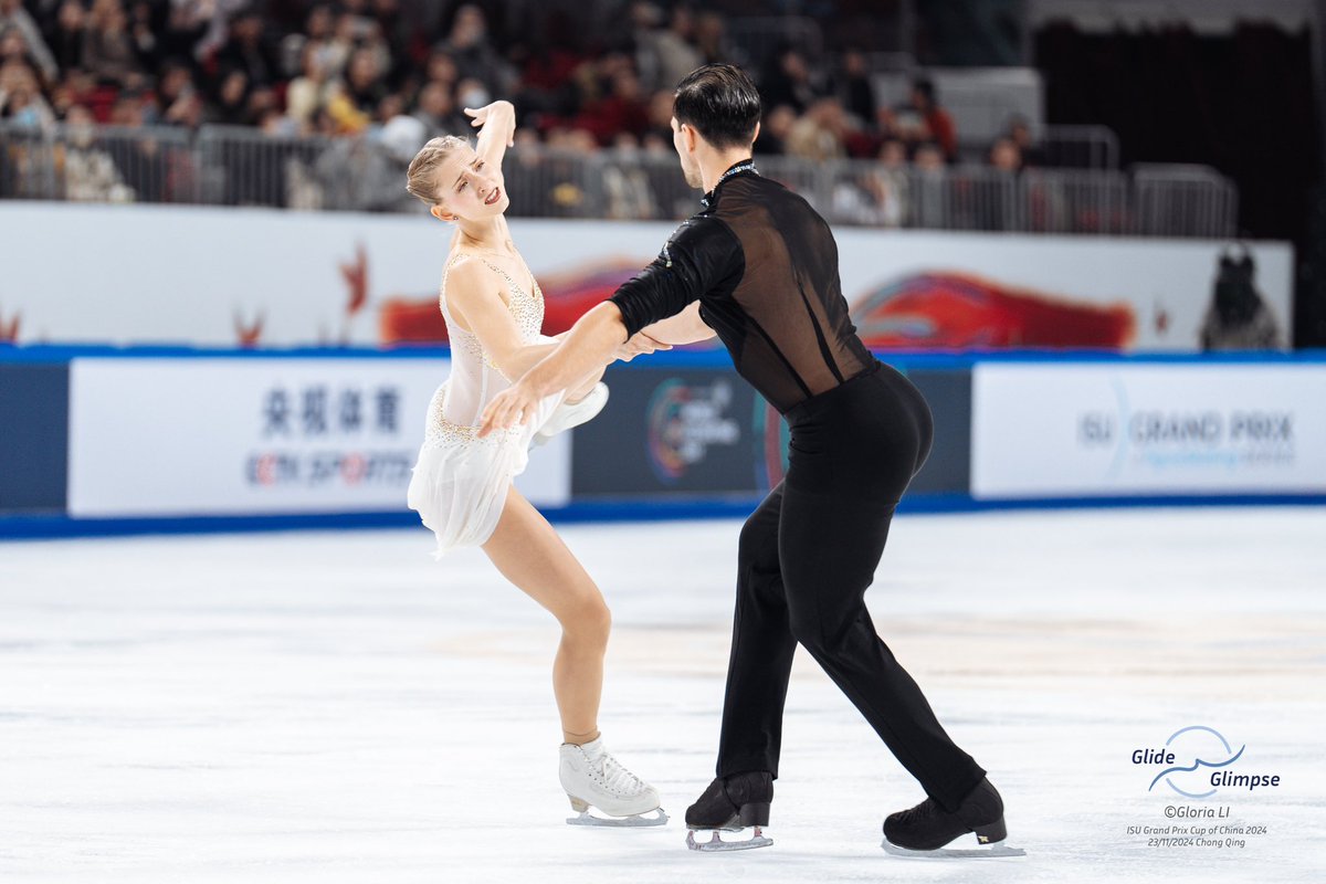 GlideandGlimpse's tweet photo. Minerva Fabienne HASE / Nikita
VOLODIN 🇩🇪delivered a strong performance, earning
silver and a spot in the Final. 🙌
11/23/2024, Cup of China, Pairs Free Skating
.
#figureskating #cupofchina #gpfigure #pairsskating #hasevolodin https://t.co/17vh9Pxtry
