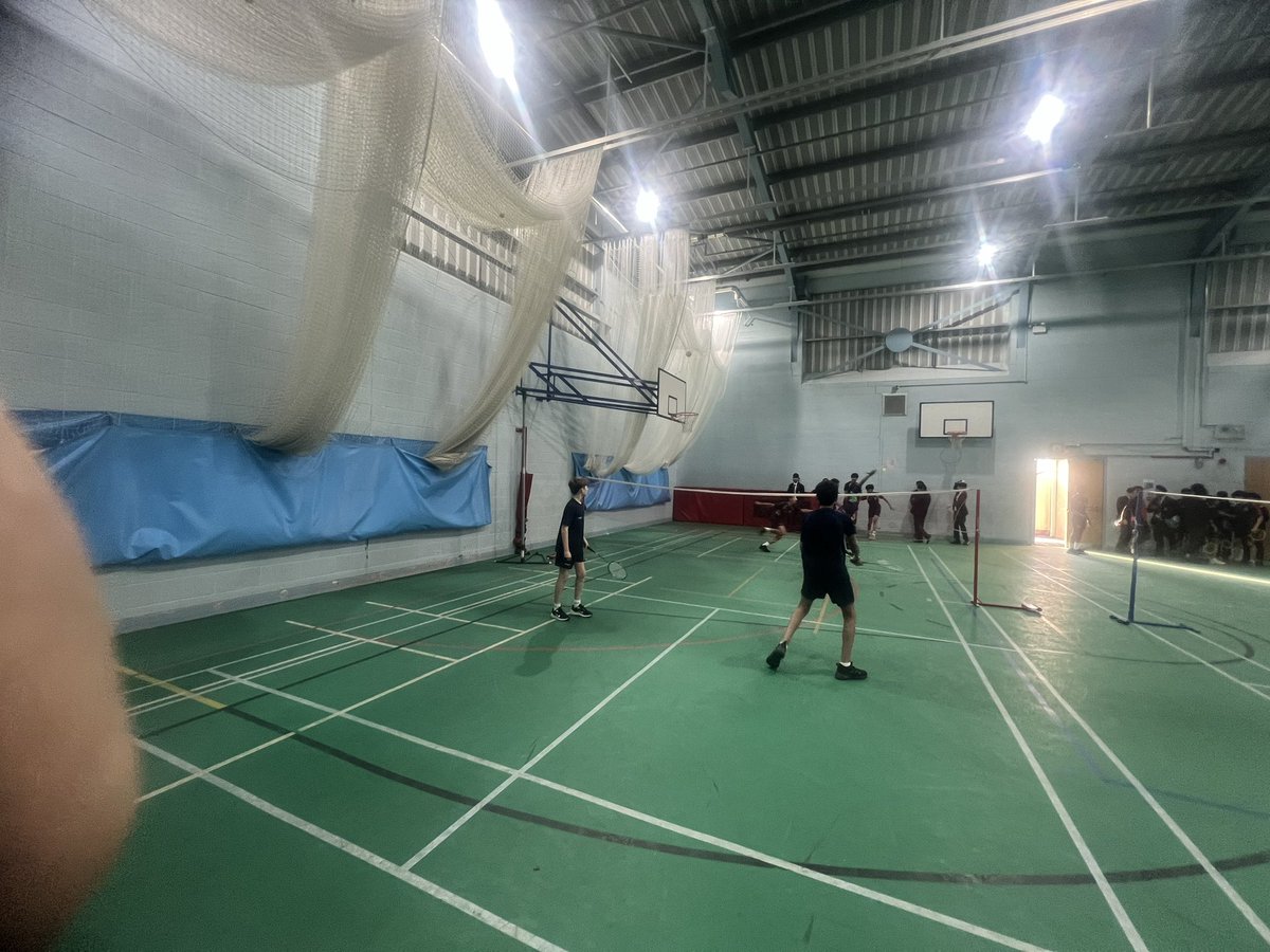HousesQmgs's tweet photo. Amazing atmosphere today during Inter house badminton  competition . Great team work &amp; participation .Well done year 9. Thankyou Jasroop and Ahania for all the hard work and making these competitions a great success. @qmgs_hoy_LM @QMGS6THFORM @qmgs1554 https://t.co/GtmaaWLBnU