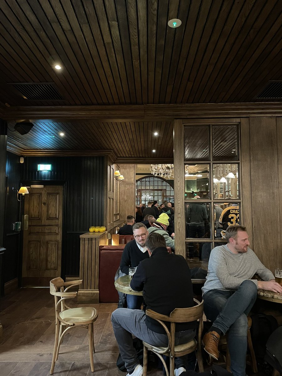 Hey babs!! It’s busy here <a href="/thecolmoretap/">The Colmore</a> - I’m currently parked at the back by the kitchen!