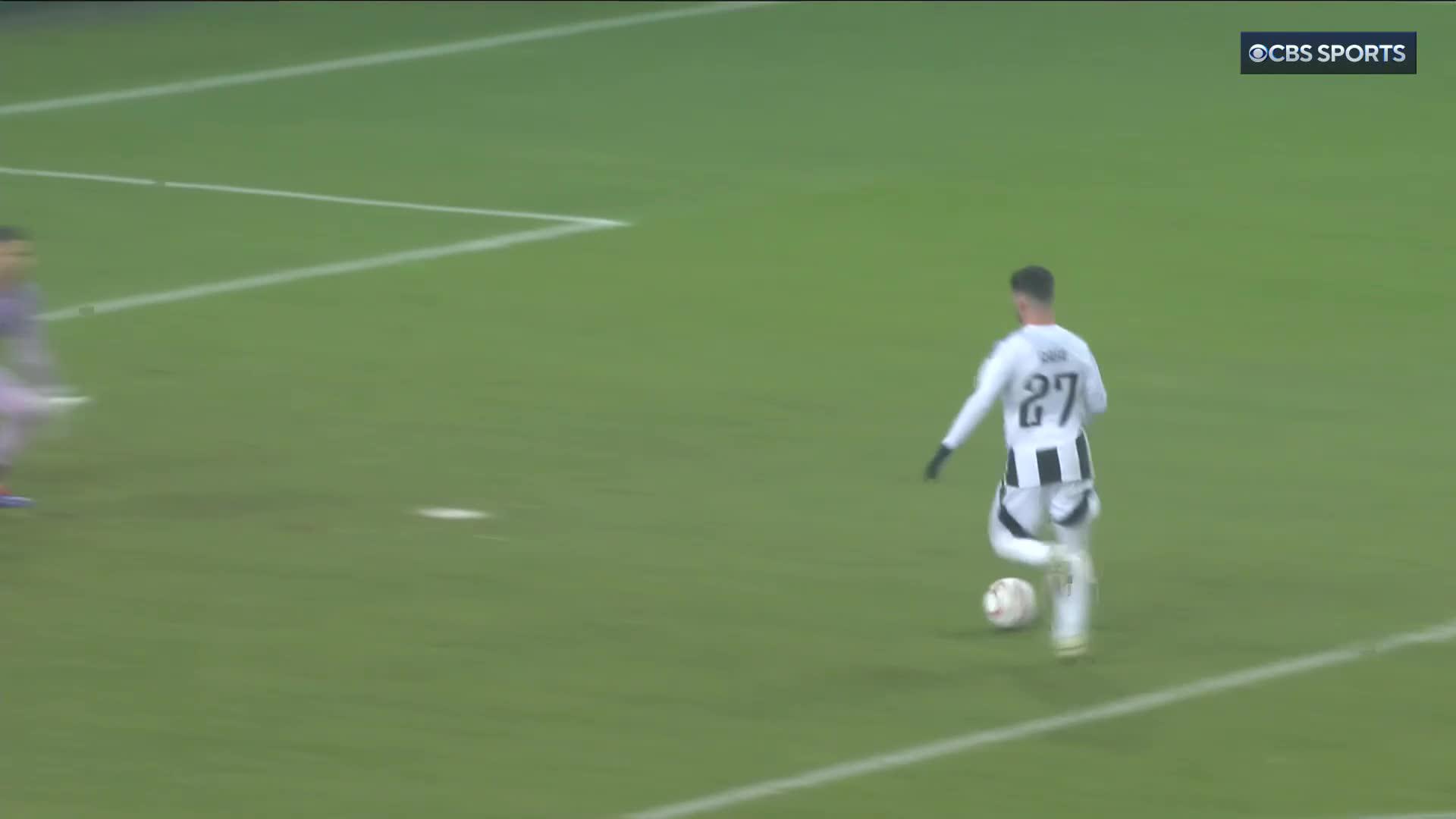 Beşiktaş catch Maccabi Tel Aviv on the counter through a brilliant finish from Rafa Silva ⚡