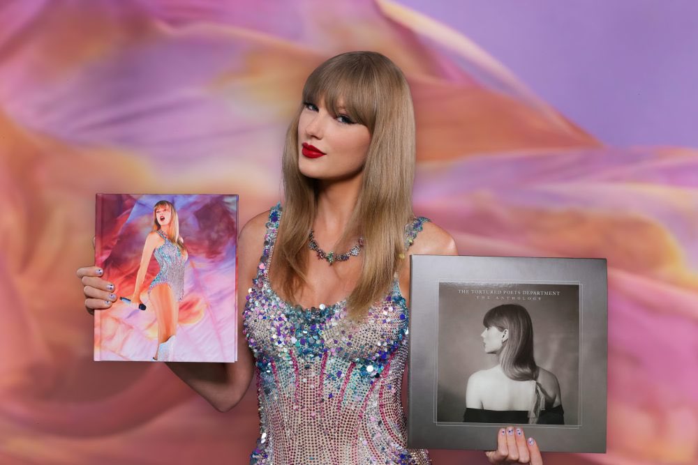 The Eras Tour tweet media
