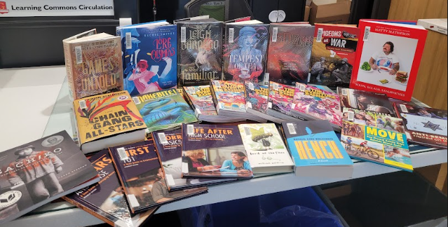 GFESSLC's tweet photo. Check out our new releases! Vampires, supervillains, DnD comics, a cookbook by local chef Matti Matheson, and more! https://t.co/9rJ3Y5UnBz