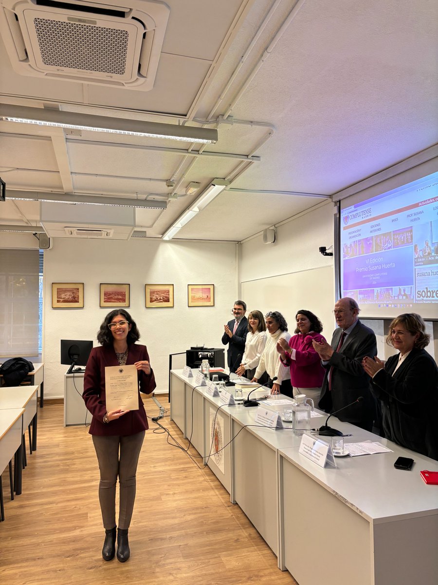 Premio Susana Huerta de D. Penal tweet media