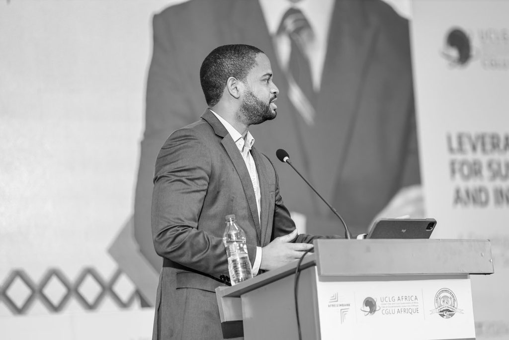 ANSIPPA's tweet photo. “For me, making AfCFTA work is straightforward. As sub-nationals, we need to be deliberate and focused on achieving our goals. We must stop selling concepts, and start selling investment-ready projects.
@markokoyeII at AfSNET2024
#ansippa #investanambra #AfSNET2024 #AfCFTA https://t.co/Yiog6mARoU