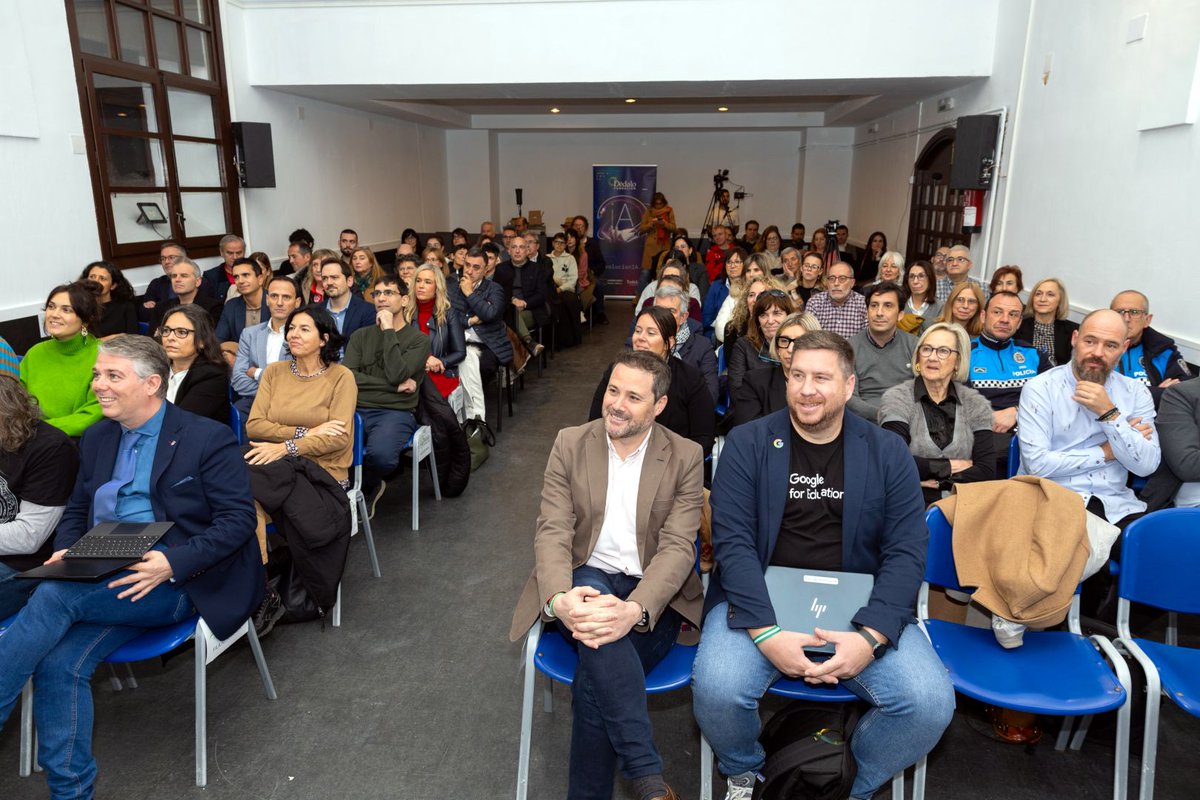 Fundación Dédalo tweet media