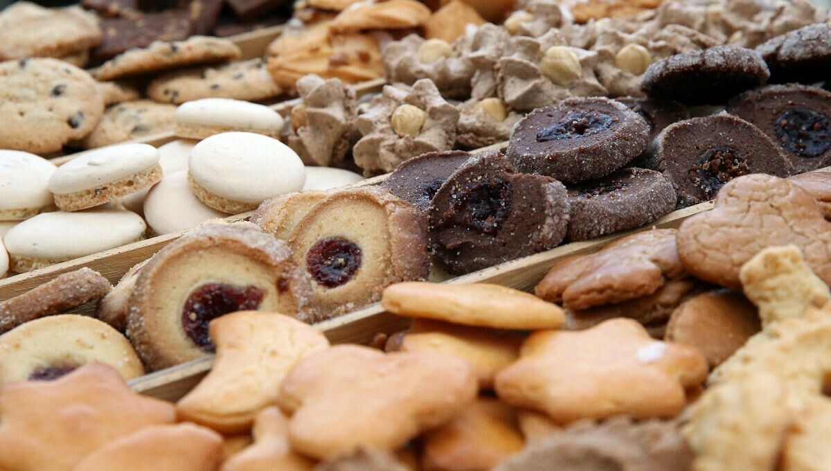 ici_alsace's tweet photo. Bas-Rhin : un livre pour découvrir l'histoire des breedle, les petits biscuits alsaciens 🥮🤶
➡️ https://t.co/WHHeeT88C1 https://t.co/ajnPyMfXgO