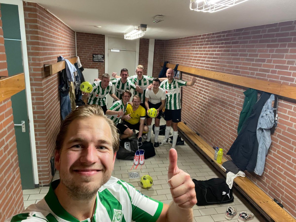 Futsal Genemuiden 1 tweet media