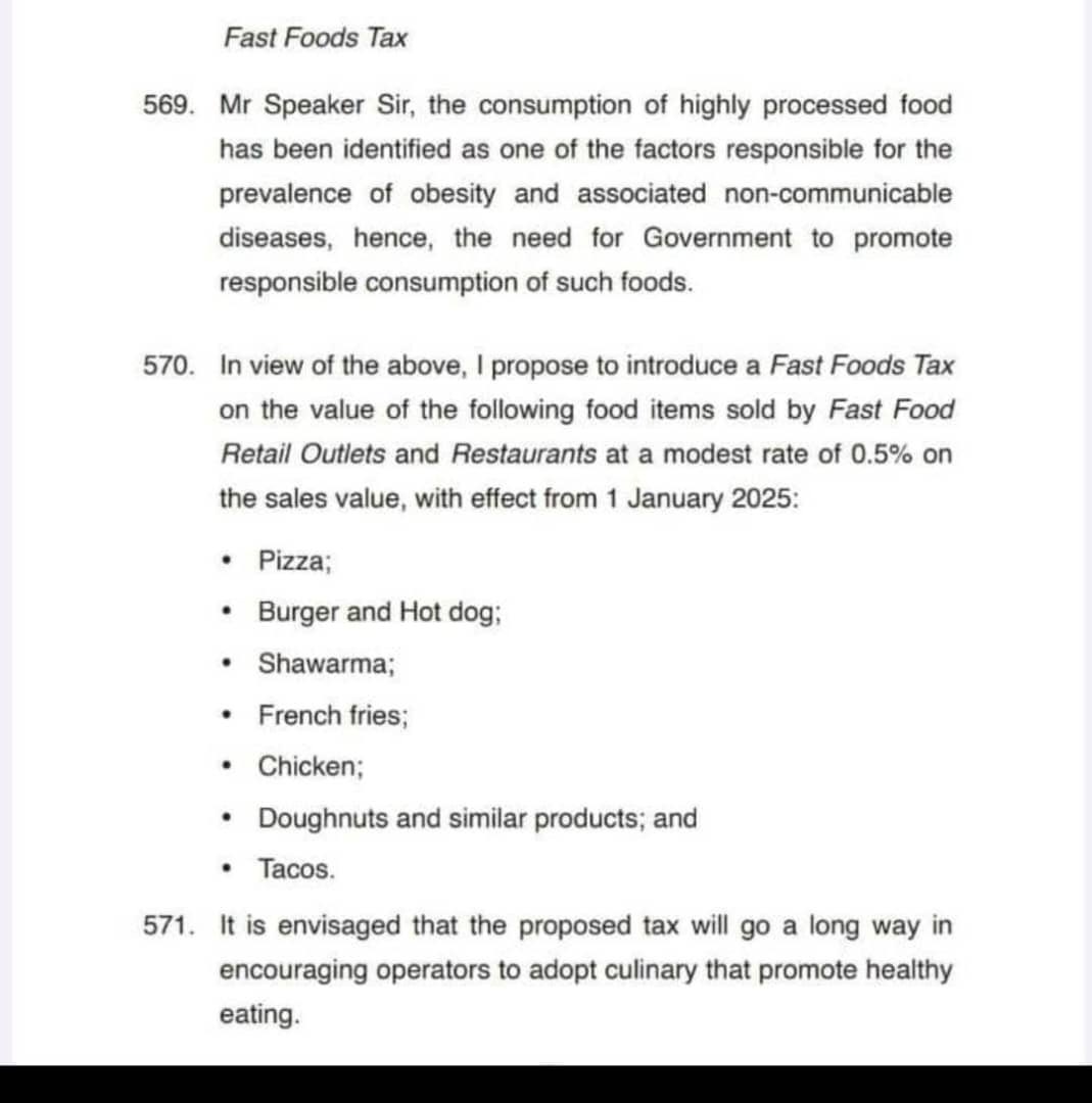 AfricanVoices24's tweet photo. Zimbabwean government turns to pizza,hotdogs, shawarma and French fries in a bid to turn around the economy 

The Minister of Finance today announced a host of new taxes including tax on fast foods 

Many believe this is an attempt to increase revenue for the ailing economy https://t.co/n75nBBeybO