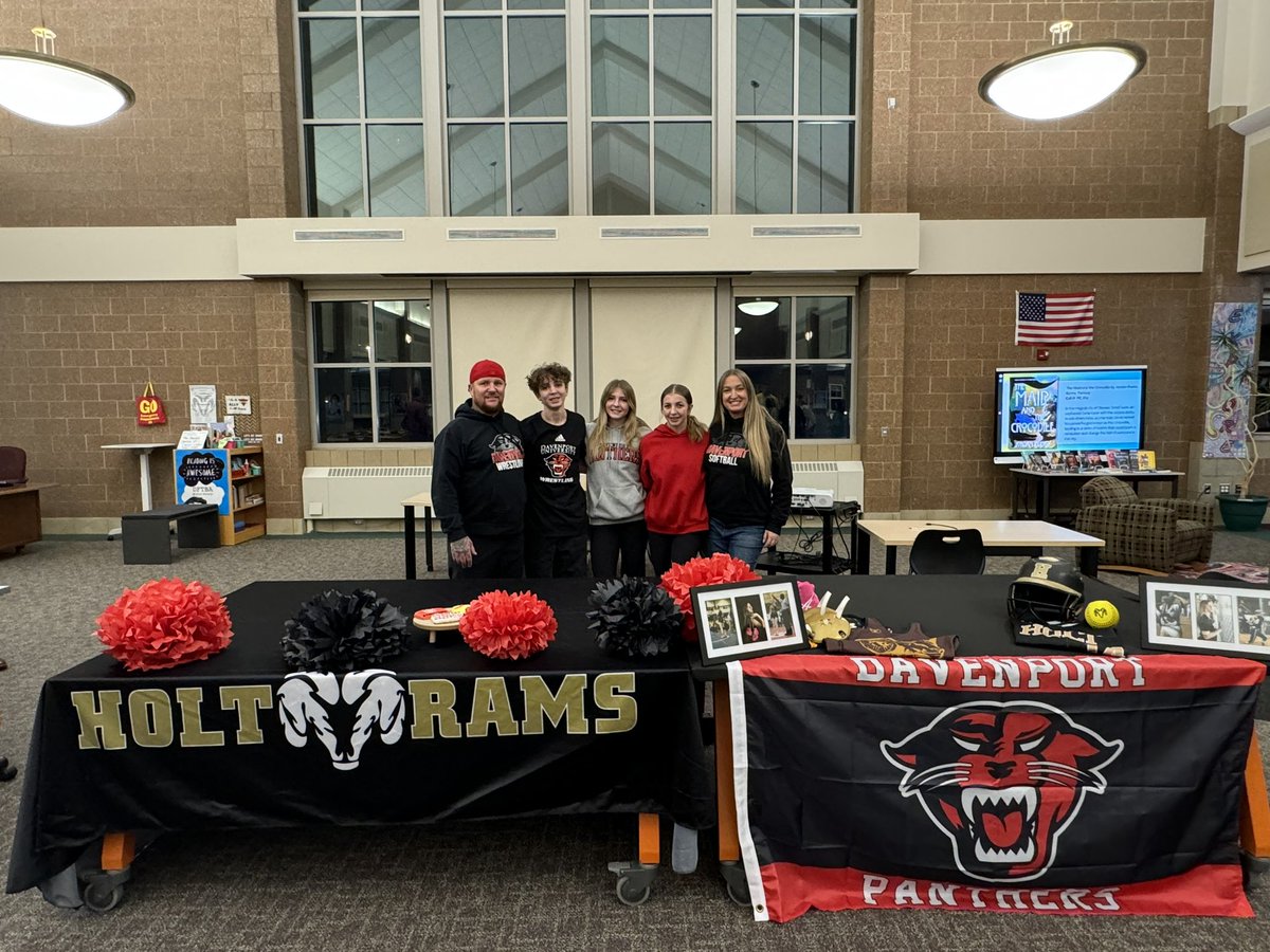 olivia_root28's tweet photo. I had my signing last week, i’m officially a panther!! I’m super excited and so grateful for this opportunity. Thank you to everyone who came out and supported!! @DU_SBALL @DU_Wrestling https://t.co/FZbPQax8og