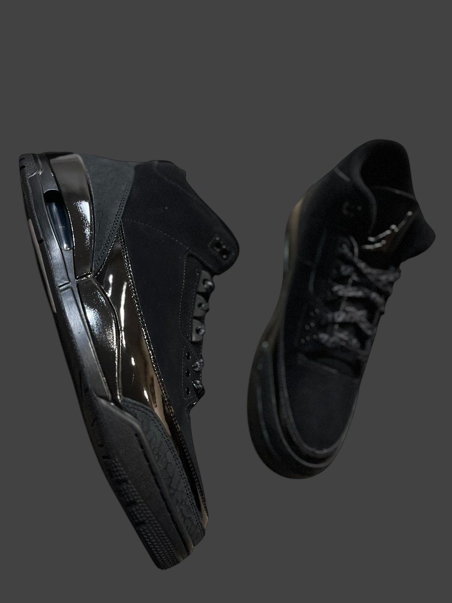 SheSneaks2 tweet media