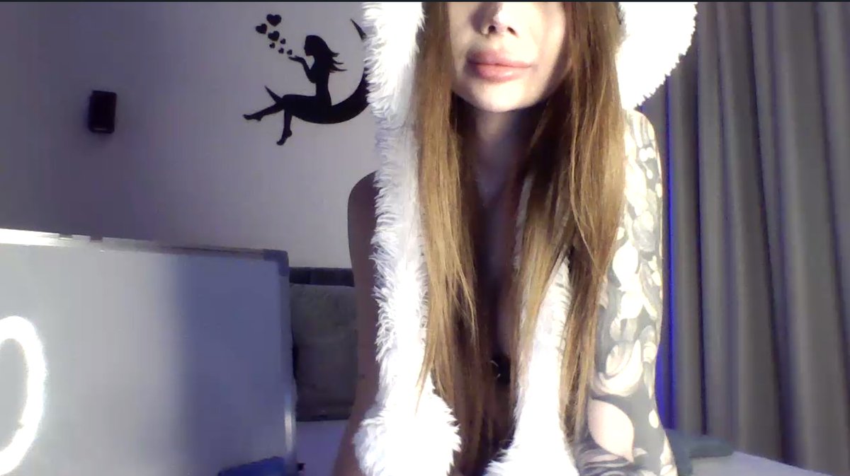 Onlyfans_s0l's tweet photo. 🎥 The Video Chat Has Started! 🚨

Our model is live and ready to go! 🔥💥

If you haven’t joined yet, head over to our Telegram and don’t miss out on the exclusive fun! 😎

Let’s keep pushing the market cap and make it even bigger! 

Go on our telegram channel to se her playing https://t.co/LJ8t5LKQqD