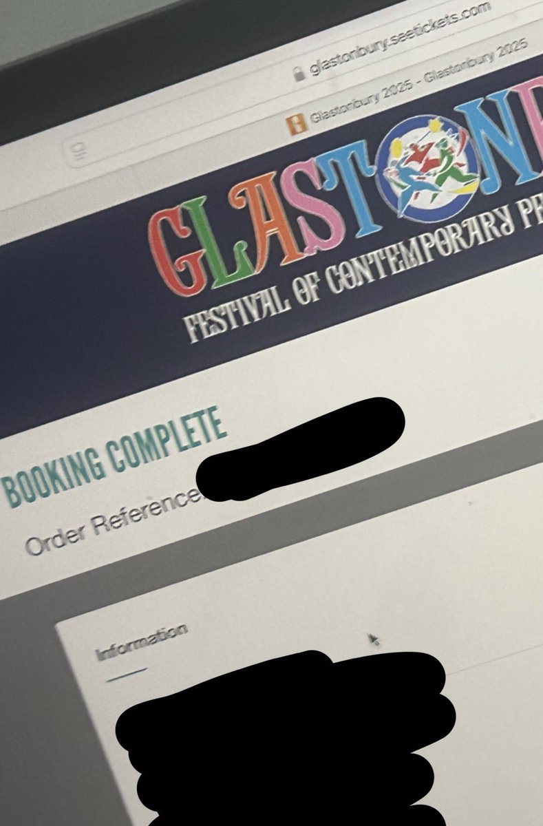 CharrJone_s's tweet photo. @UmarKamani Manifesting a Voucher for glasto outfits 🦄💗🦄 #prettylittlewishes @kev_jones_ https://t.co/QvEm1zXHIZ