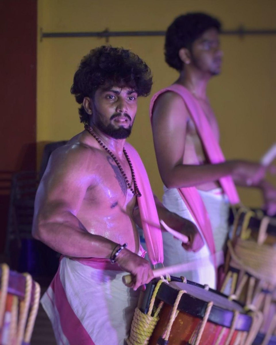 hottiee rohit (32k) tweet media