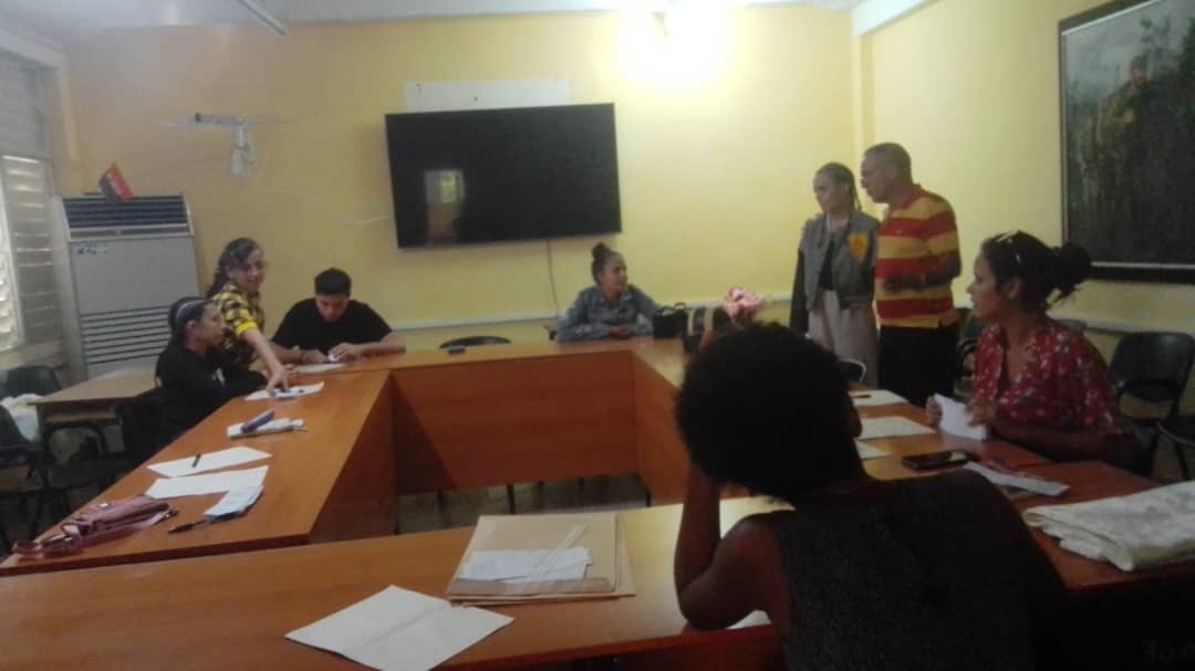 EUclv's tweet photo. En @EUclv de @UCLVCU se realiza el conteo de votos cerrando el proceso eleccionario de la @FEU_UCLV @JMC_Cubano @liennygp @CasdeloNeibys https://t.co/mD63CNxt1R