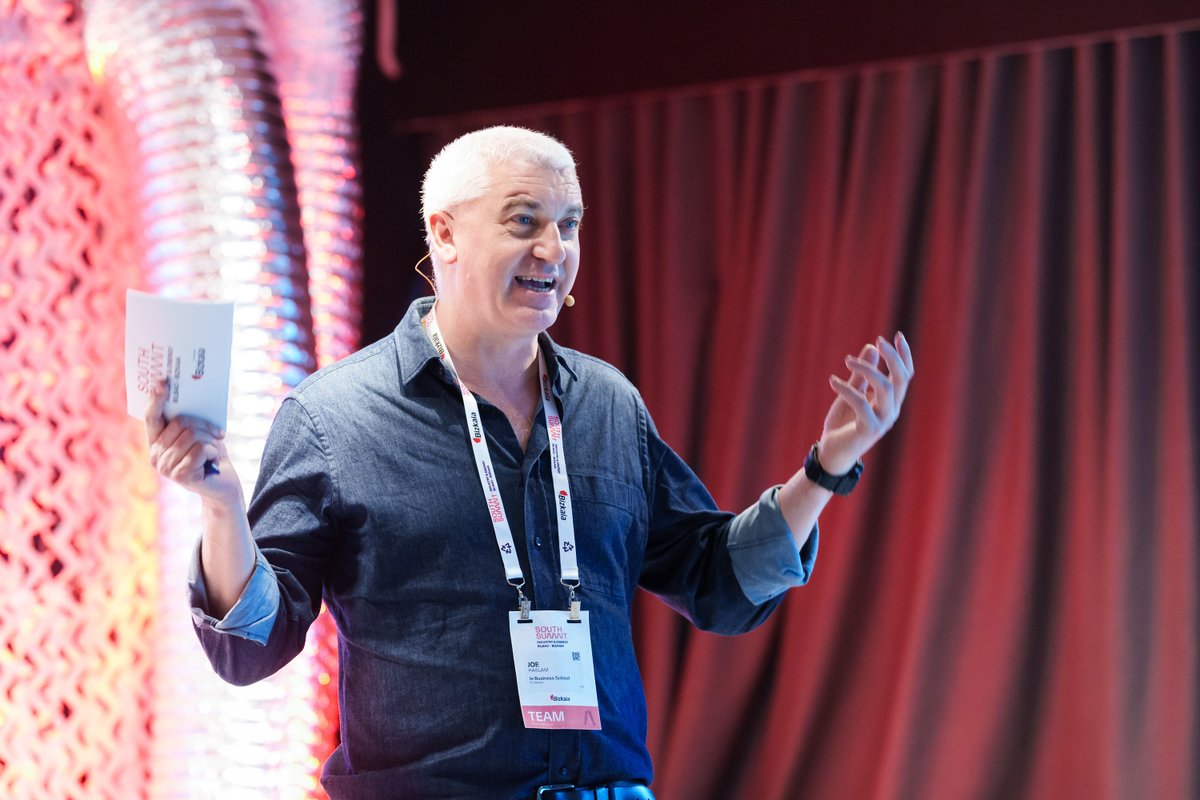 #SouthSummitIndustryEnergy in Bilbao focused on energy transition, Industry 4.0 &amp; mobility.Leaders highlighted Bilbao as a hub where energy &amp; industry converge. At IEUniversity, were proud to explore these fields, shaping innovation &amp; growth  blgs.co/05K4b0