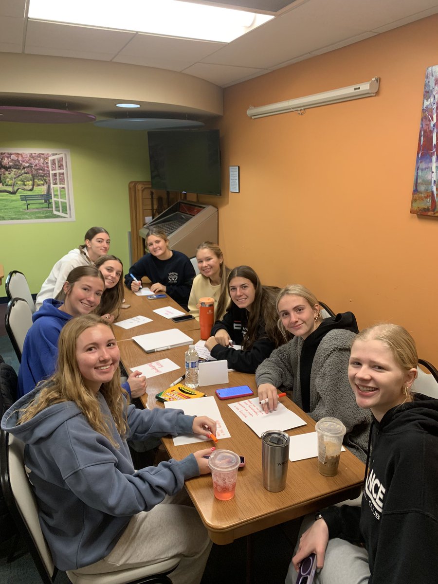 Happy Thanksgiving from INTERACT! 30 incredible kids got up early on their day off to prepare meals for the community. 🦃 it’s a good day to be a Trojan! 🍂💙 <a href="/RySlatts/">Ryan Slattery</a>