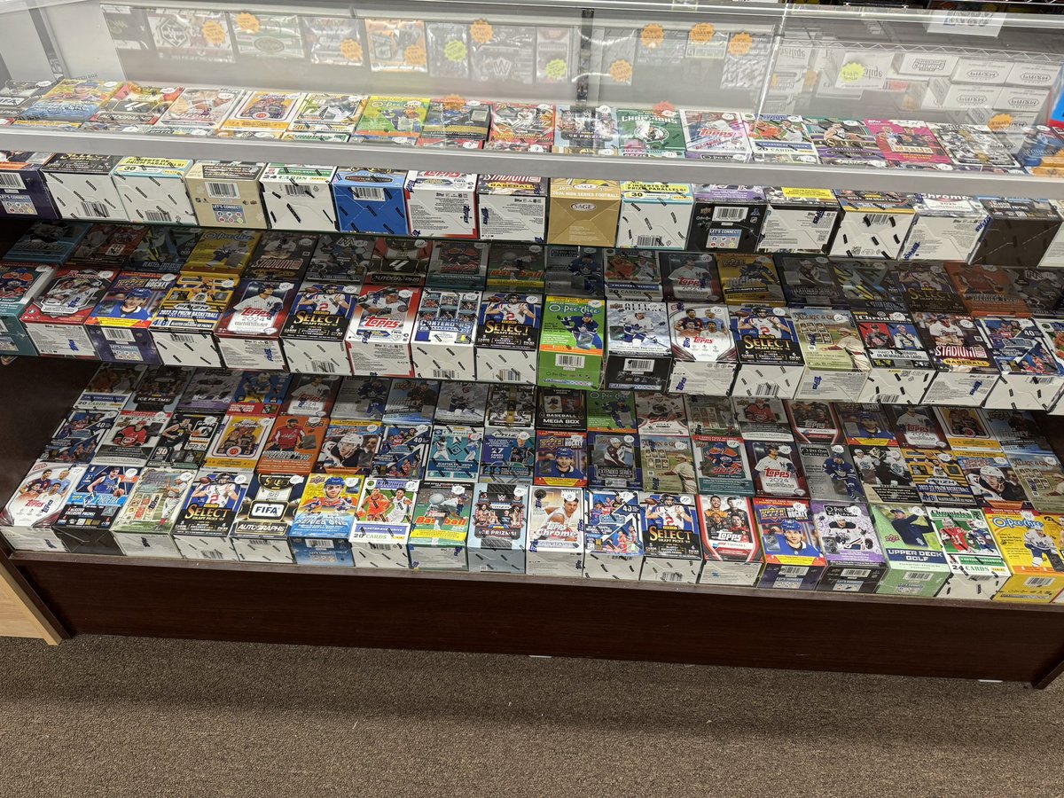centralcardshop's tweet photo. Black Friday Specials
Box Bonanza and Blaster Box Bonanza are both three for $50. 
#toppscards #fanatics #hobby #upperdeckhockey #WhoDoYouCollect #toppsbaseball #giveaway #shopsmall #blackfriday #blackfriday2024 https://t.co/IW960YzmEt