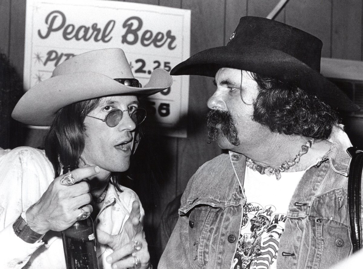 Doug Sahm And Friends: Thanksgiving Jam – Austin, TX 1972  

aquariumdrunkard.com/2024/11/24/hap… 

feat: Jerry Garcia, Leon Russell, Mary Egan, Benny Thurman, Phil Lesh, Jerry Barnett