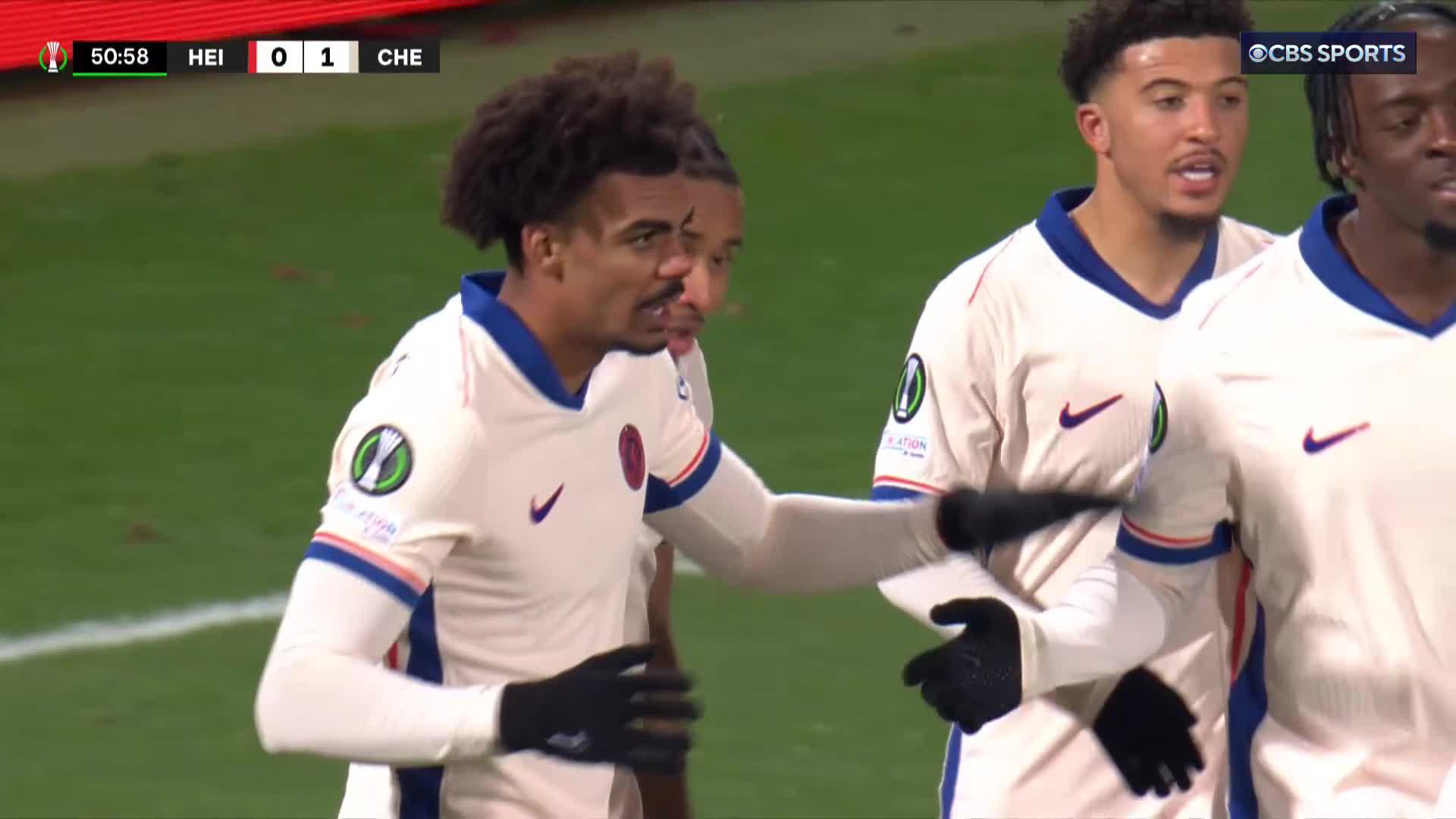 A tidy finish from Christopher Nkunku making it 5 goals in 4 appearances in the #UECL🎈