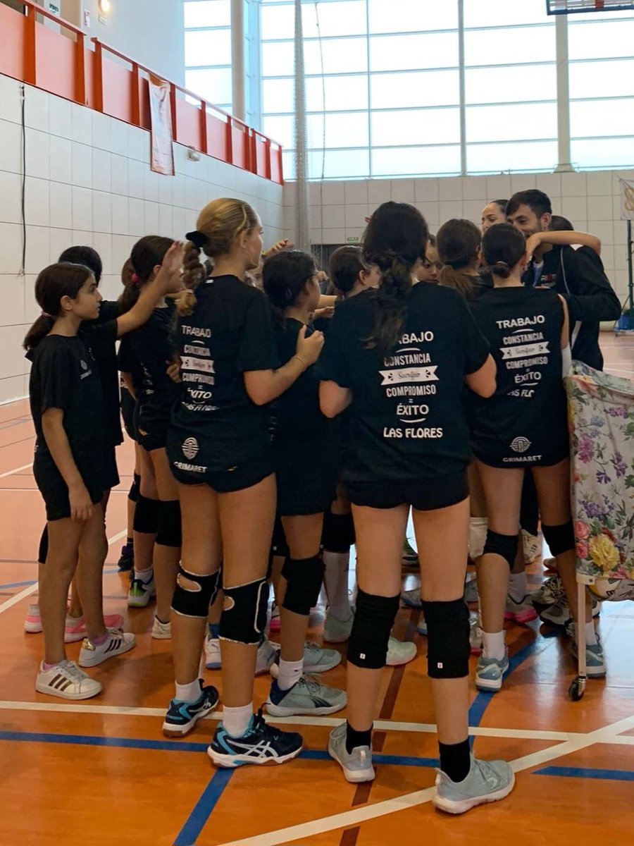 cdlasflores's tweet photo. 🚨🎽 ¡¡Tenemos nuevo patrocinador!! GRIMARET nos vestirá en la ropa de entrenamiento de esta temporada portando nuestra lema: Trabajo, Constancia, Sacrificio y Compromiso = Éxito 💜⚔️💛. https://t.co/EMpEYfL0OM