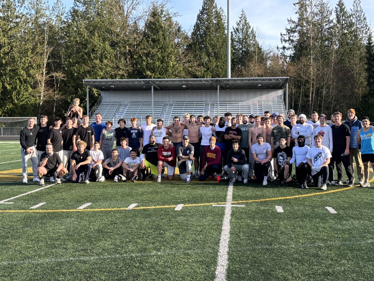 Arlington HS Football (@eaglesahsfb) on Twitter photo Happy Thanksgiving from our Eagle Family to all of yours! Happy Thanksgiving from our Eagle Family to all of yours!