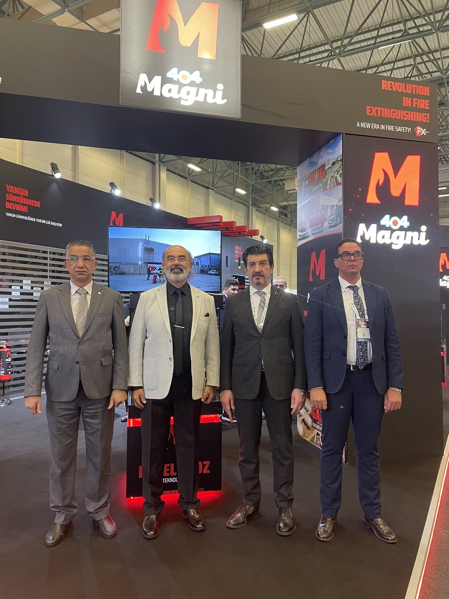 MurtazaKaranfil's tweet photo. Yeni iş anlaşmalarına ve güçlü ortaklıklara ev sahipliği yapan Müsiad Expo fuar ziyaretimizde;

Müsiad Ticaret Ofisini,  Kurucu Genel Başkanımız Sayın Erol Yarar’ı  ve katılım sağlayan  tüm dostlarımızla bir araya gelme fırsatı bulduk. https://t.co/aYWwA0tvyA