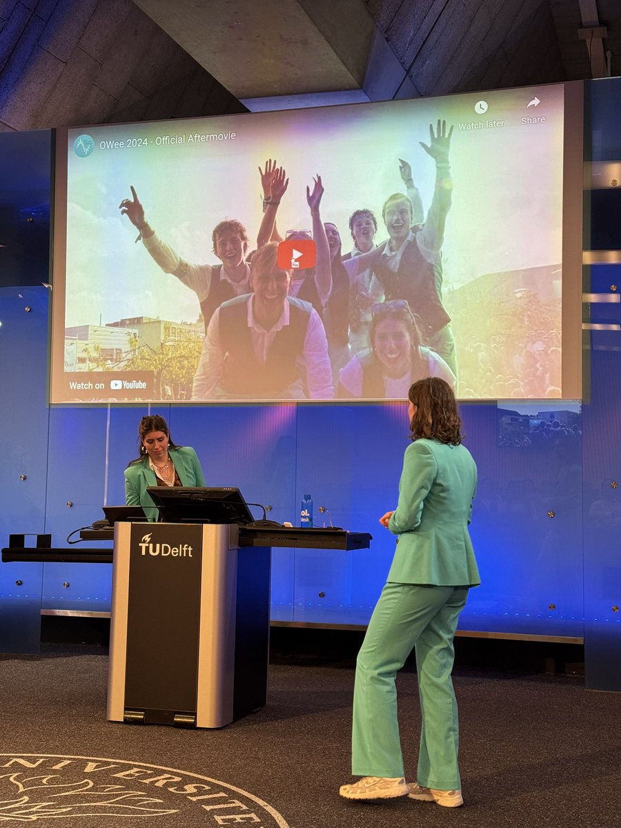 Zuidpoort's tweet image. Presentatie van de “Facts &amp;amp; Figures” van de #OWee. 

#Delft